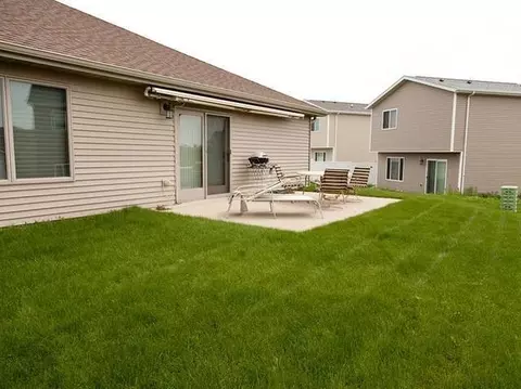 1027 Canada Ave, Bismarck, ND 58503 photo 27