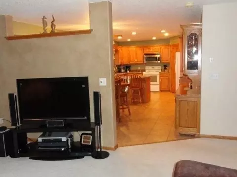 5336 Walker Dr, Bismarck, ND 58504 photo 17
