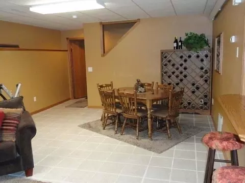 5336 Walker Dr, Bismarck, ND 58504 photo 30