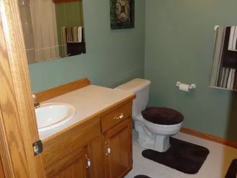 5336 Walker Dr, Bismarck, ND 58504 photo 32