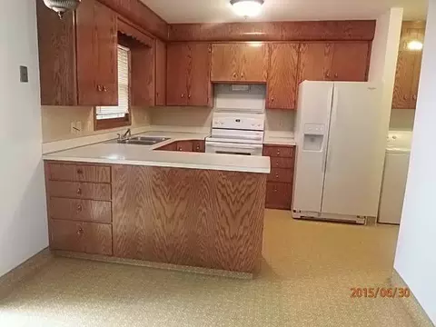 644 Meadow Ln, Bismarck, ND 58504 photo 17