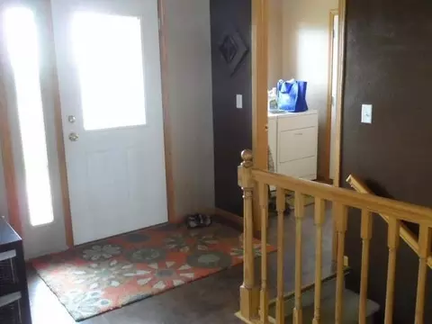 4615 Pinewood Lp, Bismarck, ND 58504 photo 4