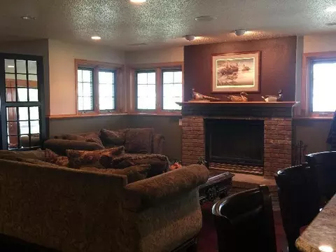 701 Juniper Dr, Bismarck, ND 58503 photo 26