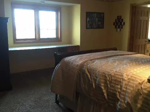 701 Juniper Dr, Bismarck, ND 58503 photo 18