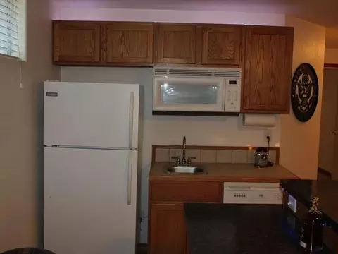 1321 Harmon Ave, Bismarck, ND 58501 photo 28