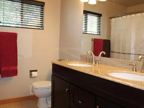 1321 Harmon Ave, Bismarck, ND 58501 photo 6