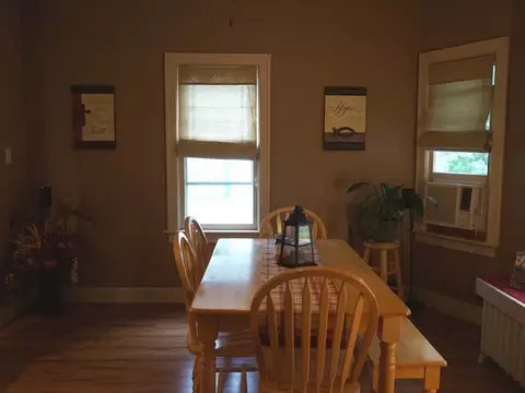 604 Collins Ave, Mandan, ND 58554 photo 4