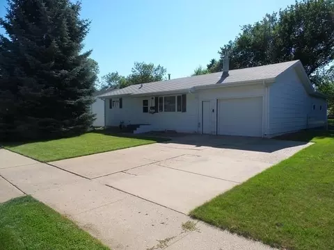 2024 St Benedict Dr, Bismarck, ND 58503 photo 1