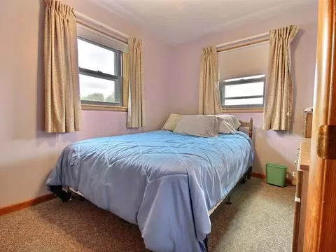 205 12 St NW, Mandan, ND 58554 photo 6