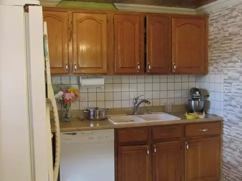 500 4th Ave NE, Mandan, ND 58554 photo 3