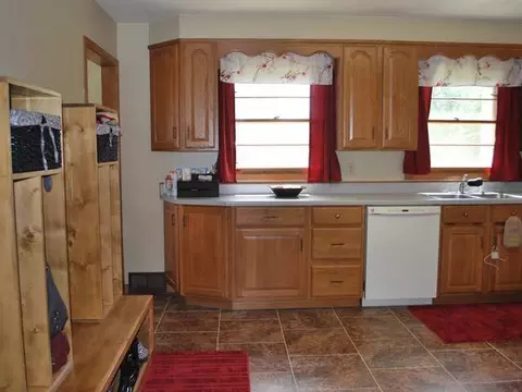 1037 Riverview Ave, Bismarck, ND 58504 photo 18