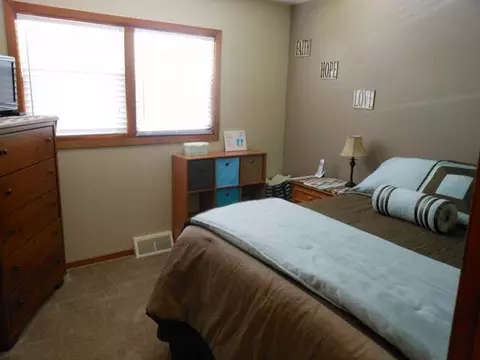 1510 Divide Ave E, Bismarck, ND 58501 photo 11