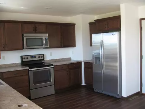 112 Libby Rd, Lincoln, ND 58504 photo 5