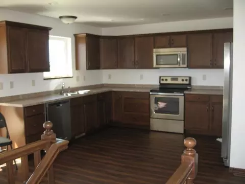 112 Libby Rd, Lincoln, ND 58504 photo 4
