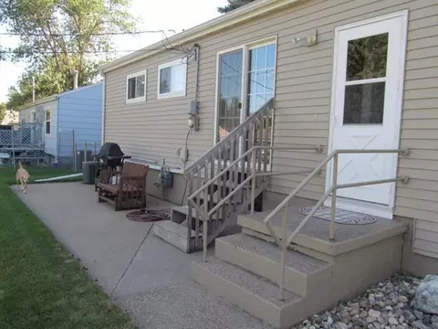 563 Sunset Pl, Bismarck, ND 58501 photo 14