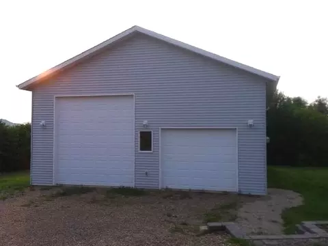 2123 Missouri Loop N, Mandan, ND 58554 photo 12