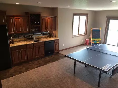 1432 Eagle Crest Lp, Bismarck, ND 58501 photo 16