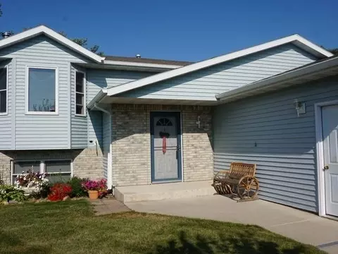 76 Weir Dr, Lincoln, ND 58504 photo 15