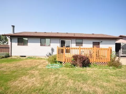 55 Custer Dr, Lincoln, ND 58504 photo 4