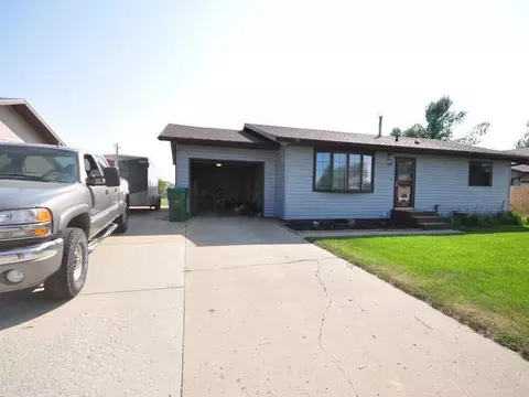 55 Custer Dr, Lincoln, ND 58504 photo 2