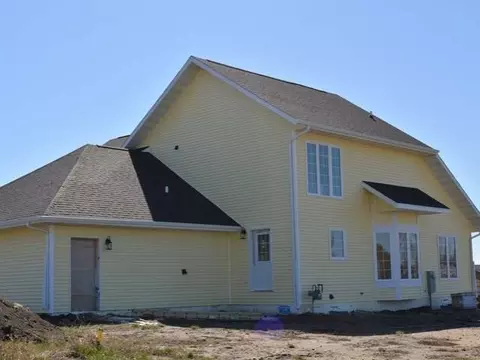 751 Franklin Dr, Garrison, ND 58540 photo 8