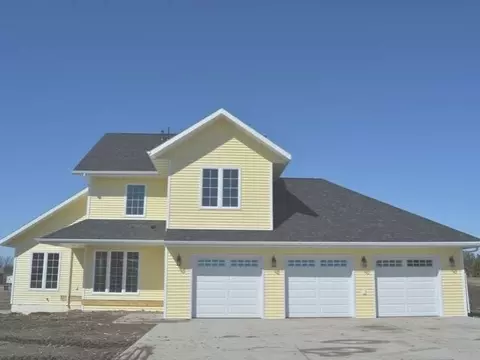 751 Franklin Dr, Garrison, ND 58540 photo 13