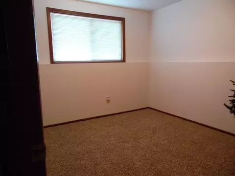 507 Wachter Ave E, Bismarck, ND 58504 photo 18