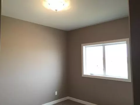 400 Lasalle Dr E, Bismarck, ND 58503 photo 11
