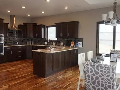 4042 Knudsen Lp, Bismarck, ND 58503 photo 14