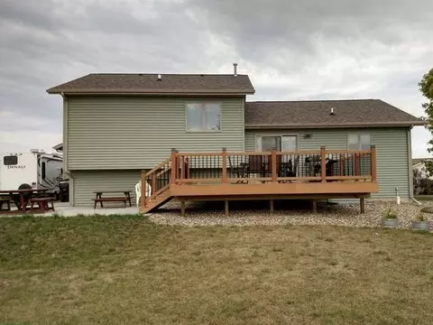 7521 Keepsake Ln, Bismarck, ND 58501 photo 38