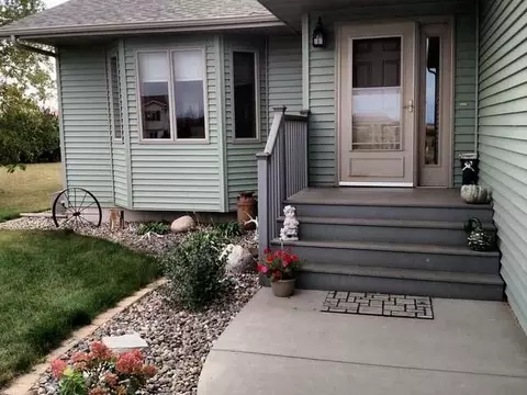 7521 Keepsake Ln, Bismarck, ND 58501 photo 5