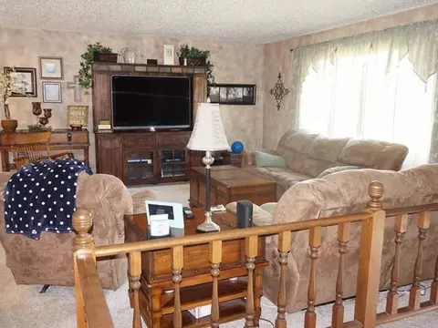2301 Rolling Dr, Bismarck, ND 58501 photo 6