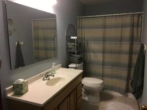 902 Mahone Ave, Bismarck, ND 58503 photo 21