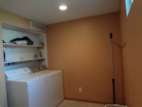 113 Owens Ave E, Bismarck, ND 58503 photo 16