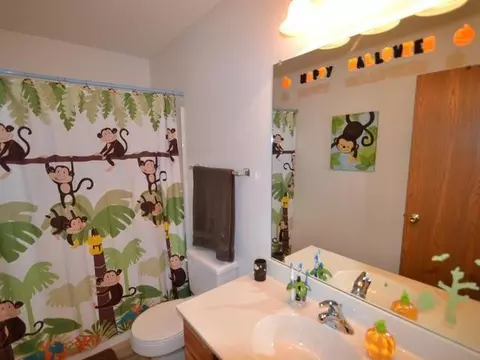 4819 Fairfax Lp, Bismarck, ND 58503 photo 6