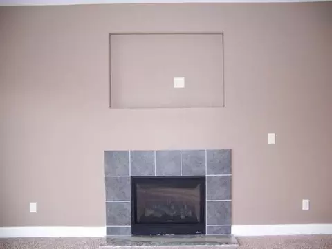 404 Cobblestone Lp, Mandan, ND 58554 photo 5