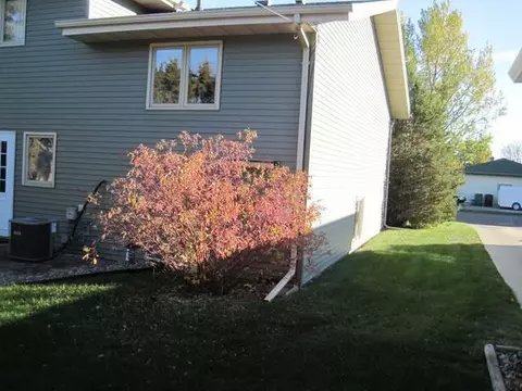 700 Turnpike Ave E, Bismarck, ND 58503 photo 8
