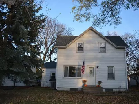 416 2nd St NE, Garrison, ND 58540 photo 15