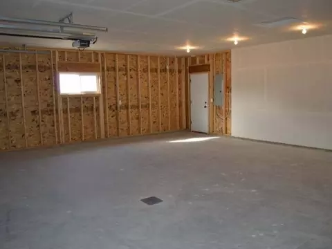 4005 Trident Ci, Mandan, ND 58554 photo 24