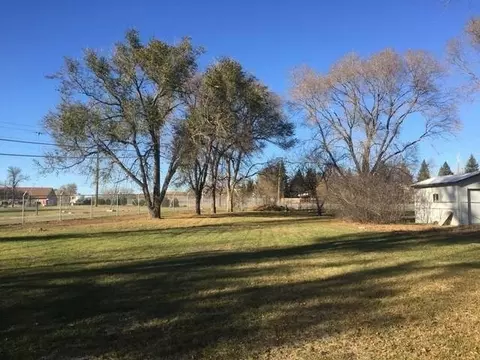 558 Sunset Pl, Bismarck, ND 58501 photo 11
