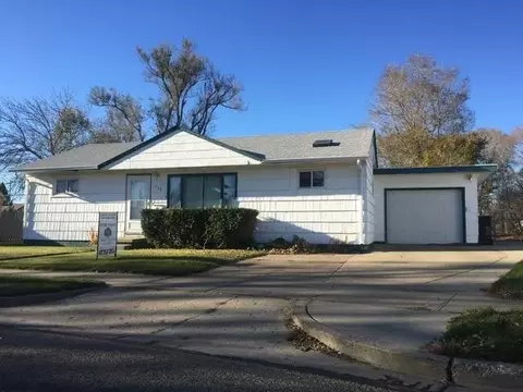 558 Sunset Pl, Bismarck, ND 58501 photo 9
