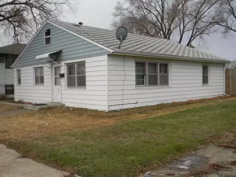 603 8th Ave SW, Mandan, ND 58554 photo 2