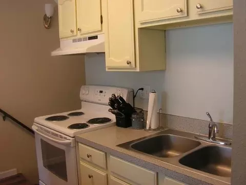 1852 Divide Ave E, Bismarck, ND 58501 photo 7