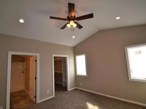 705 Bremner Ave, Bismarck, ND 58503 photo 6