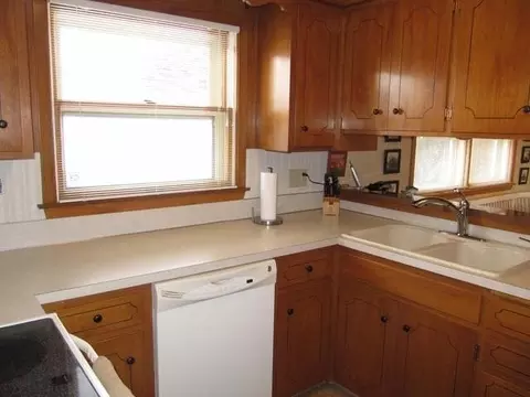 1241 Coulee Rd E, Bismarck, ND 58501 photo 11