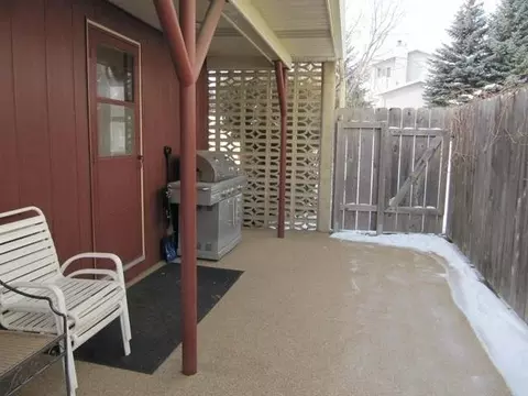 1241 Coulee Rd E, Bismarck, ND 58501 photo 40