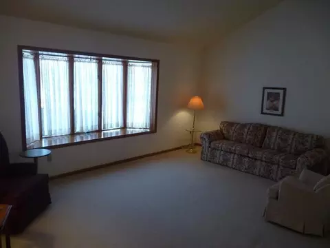 111 Juniper Dr, Bismarck, ND 58503 photo 11