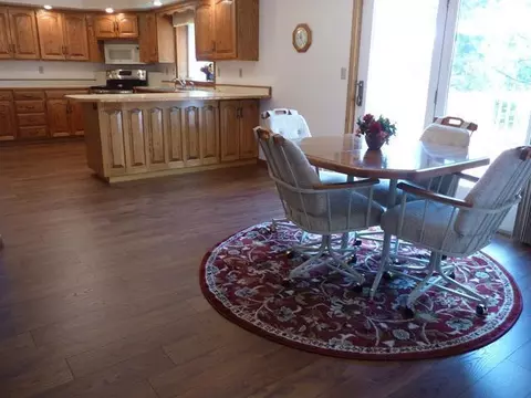 111 Juniper Dr, Bismarck, ND 58503 photo 8