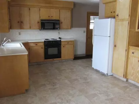 511 13th St S, Bismarck, ND 58504 photo 4
