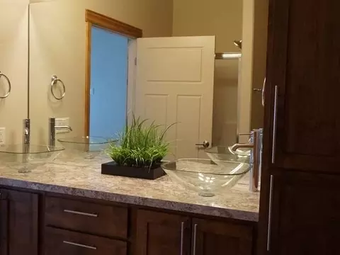 3208 Kamrose Pl, Bismarck, ND 58504 photo 7